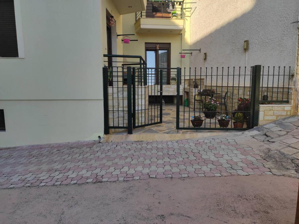 Eleni-Areti Apartment Pefkochori Ngoại thất bức ảnh