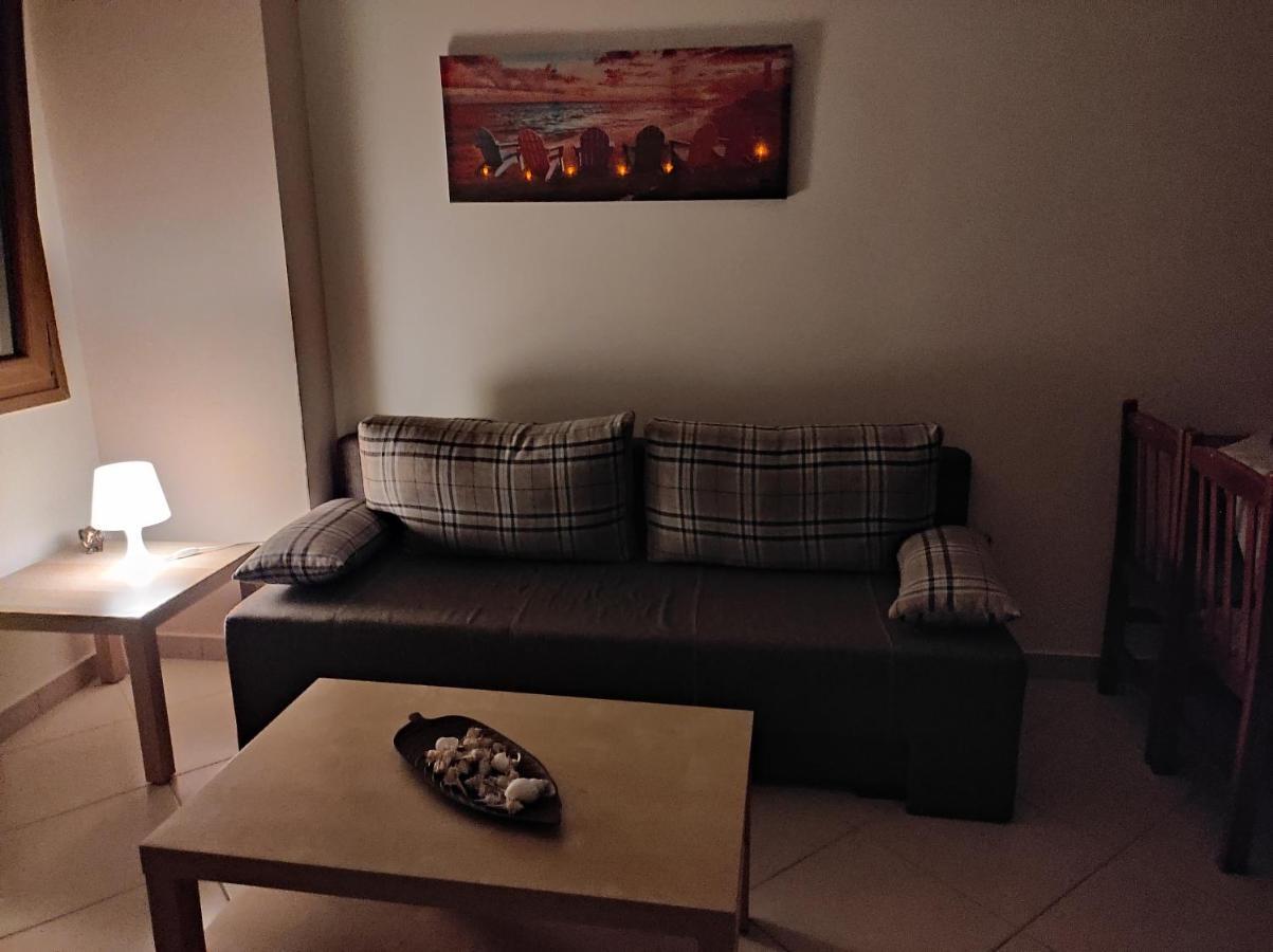 Eleni-Areti Apartment Pefkochori Ngoại thất bức ảnh